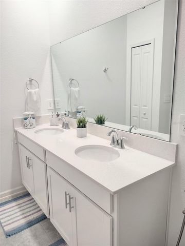 6456 NEEDLE WAY, St Cloud, FL 34771