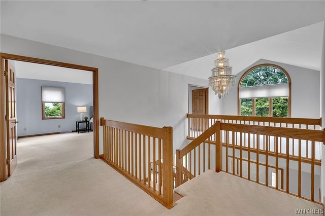 9530 Cobblestone Dr, Clarence, NY 14031