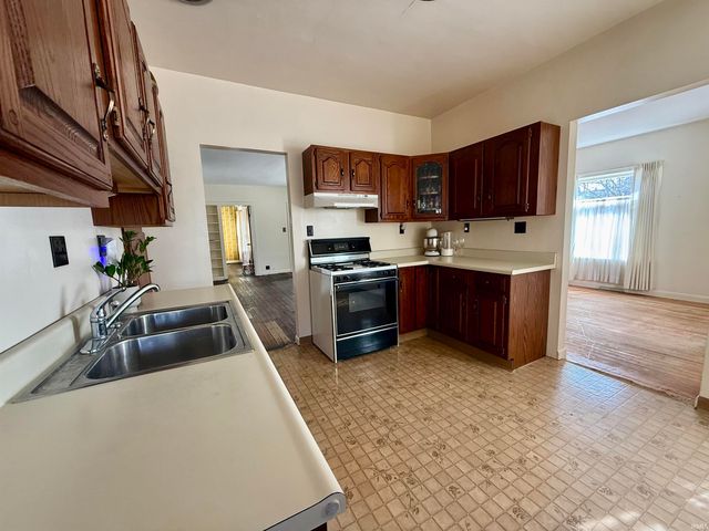 102 Stitt Street, Wabash, IN 46992