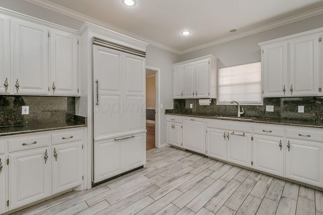 7715 Tarrytown Avenue, Amarillo, TX 79121