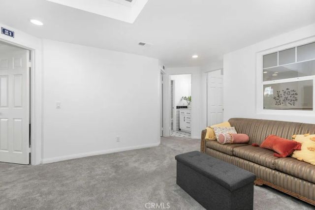 1938 Westminster, Costa Mesa, CA 92627