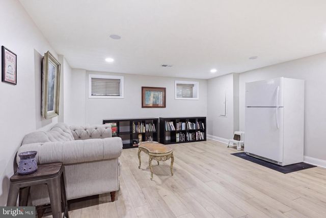 3127 PARK DR SE, Washington, DC 20020