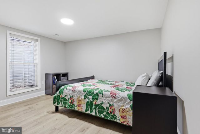 3127 PARK DR SE, Washington, DC 20020