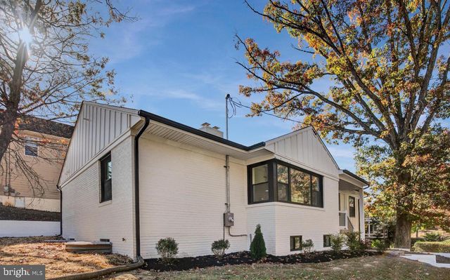 3127 PARK DR SE, Washington, DC 20020