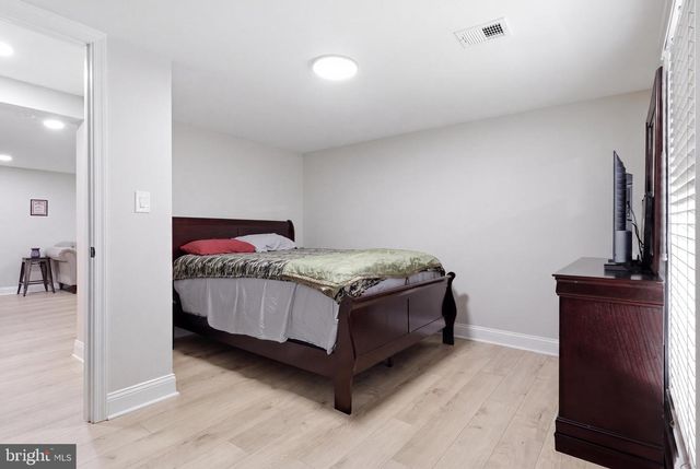 3127 PARK DR SE, Washington, DC 20020