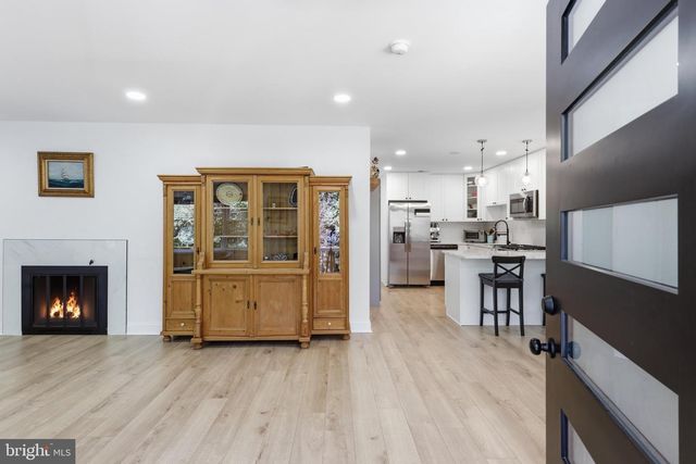 3127 PARK DR SE, Washington, DC 20020