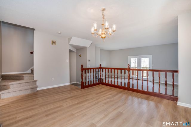 14 Brinley Way 14, Newington, CT 06111