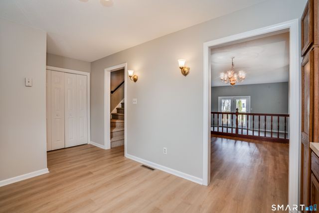 14 Brinley Way 14, Newington, CT 06111