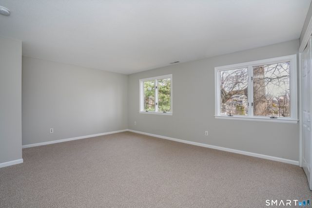 14 Brinley Way 14, Newington, CT 06111