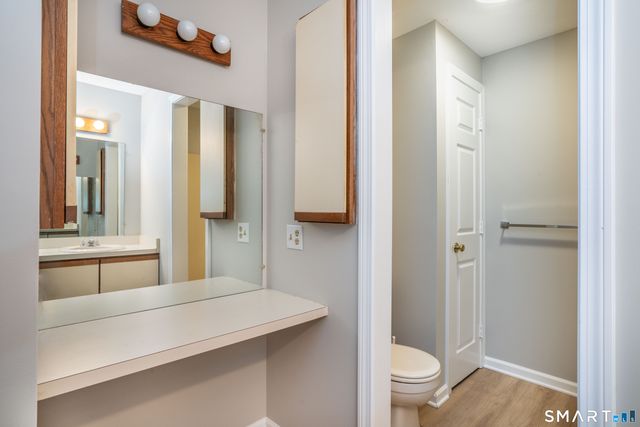 14 Brinley Way 14, Newington, CT 06111