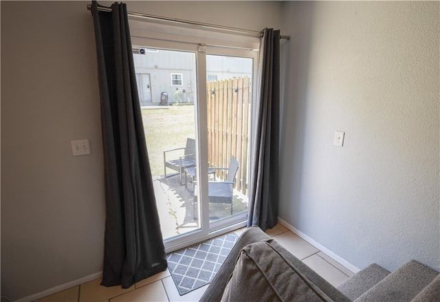 107 NE Greystone Drive, Lee's Summit, MO 64086