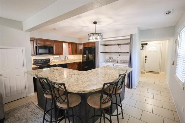 107 NE Greystone Drive, Lee's Summit, MO 64086