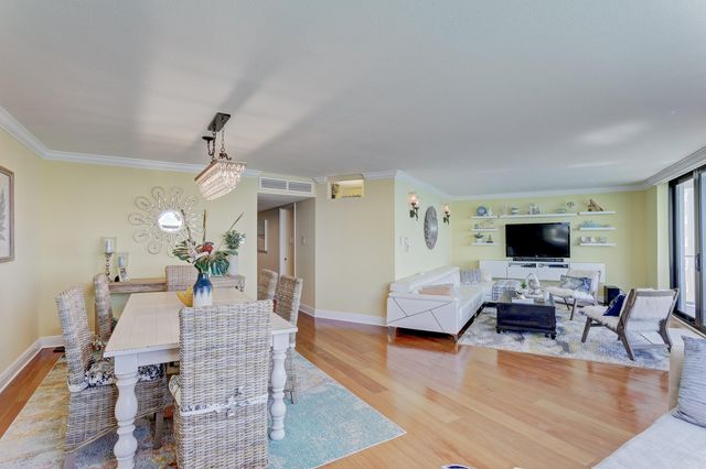 5420 N Ocean Drive 801, Riviera Beach, FL 33404