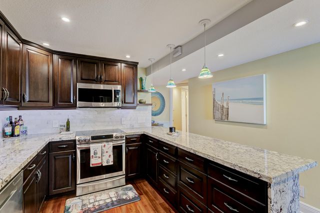 5420 N Ocean Drive 801, Riviera Beach, FL 33404