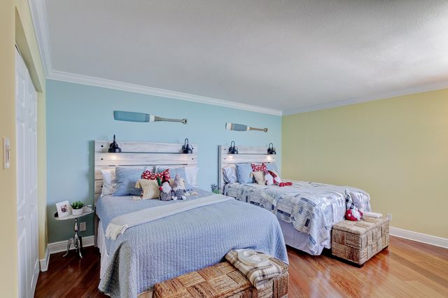5420 N Ocean Drive 801, Riviera Beach, FL 33404