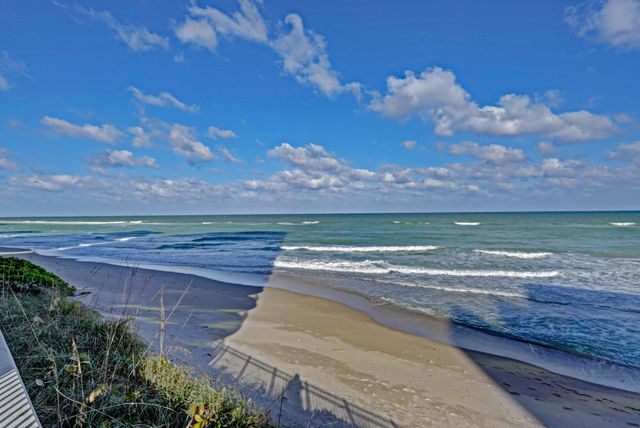 5420 N Ocean Drive 801, Riviera Beach, FL 33404