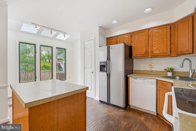 13 DRUMCASTLE CT, Germantown, MD 20876