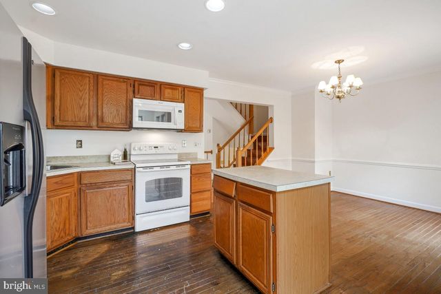 13 DRUMCASTLE CT, Germantown, MD 20876