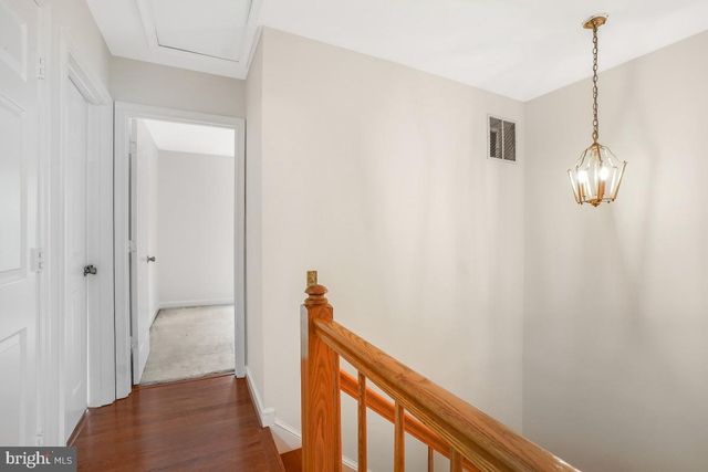 13 DRUMCASTLE CT, Germantown, MD 20876
