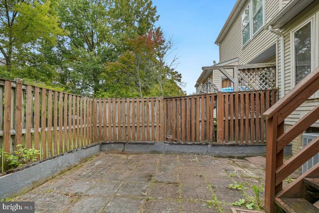 13 DRUMCASTLE CT, Germantown, MD 20876