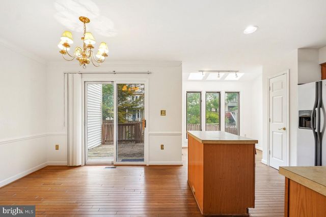 13 DRUMCASTLE CT, Germantown, MD 20876