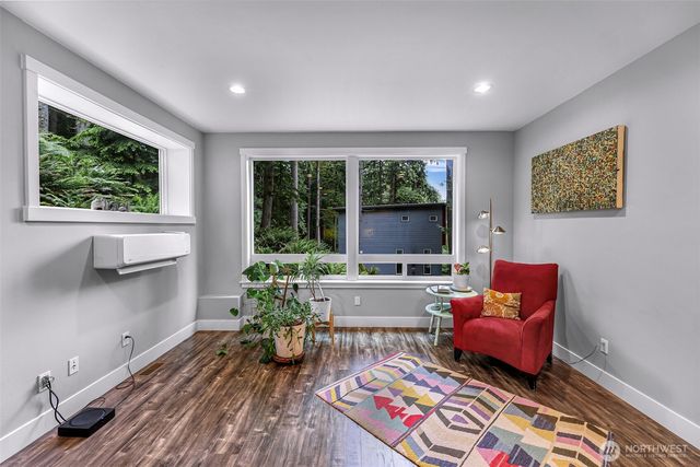 32 Hillside Place, Bellingham, WA 98229
