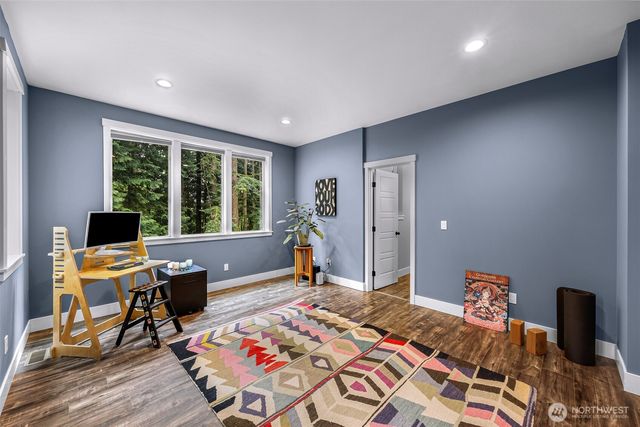 32 Hillside Place, Bellingham, WA 98229