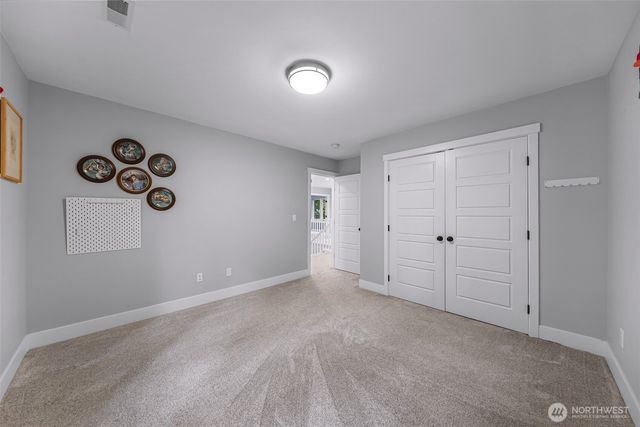 32 Hillside Place, Bellingham, WA 98229