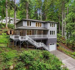 32 Hillside Place, Bellingham, WA 98229