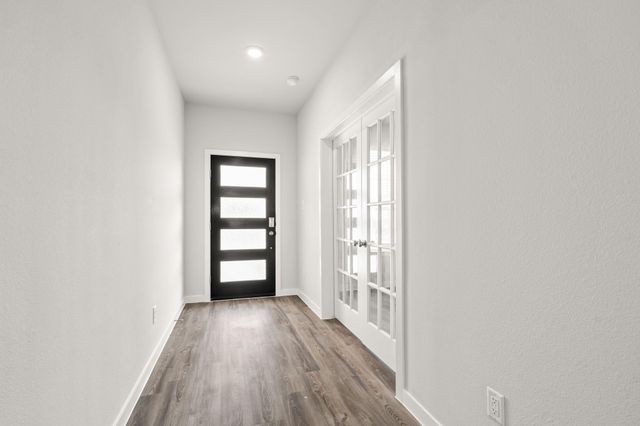 17215 White Peace Drive, Waller, TX 77484