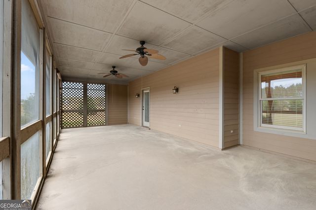 1238 E Hampton Drive, Statesboro, GA 30461