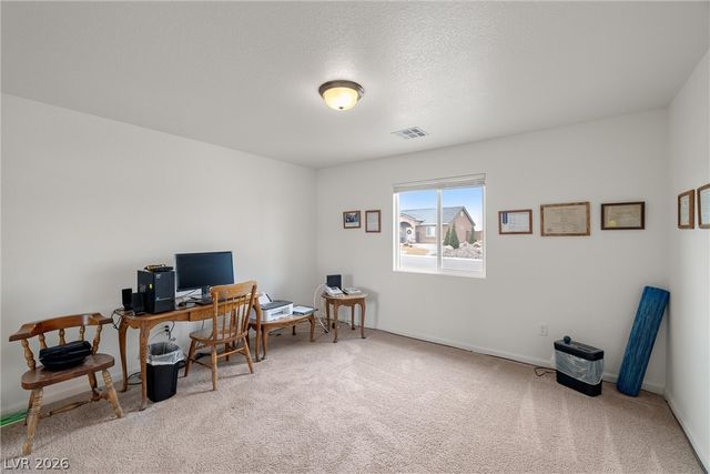 672 Lampshire Lane, Pahrump, NV 89060