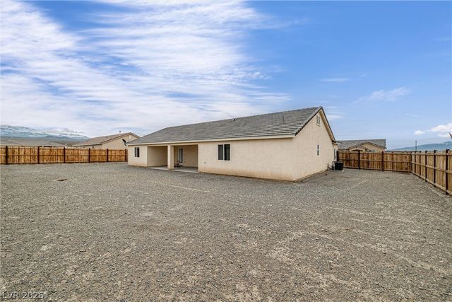 672 Lampshire Lane, Pahrump, NV 89060