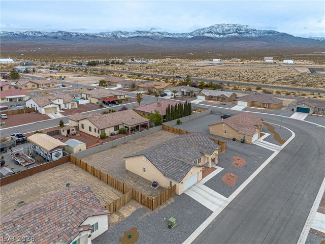 672 Lampshire Lane, Pahrump, NV 89060