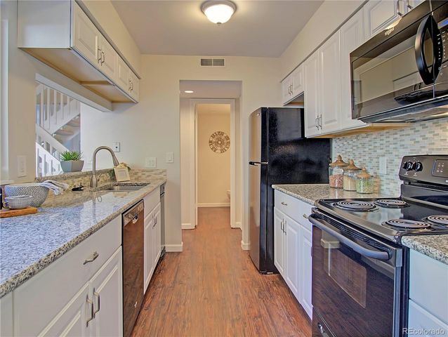 3330 Templeton Gap Road 8, Colorado Springs, CO 80907