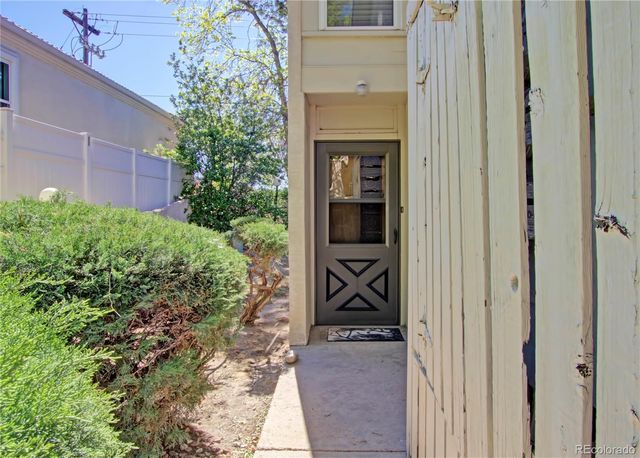 3330 Templeton Gap Road 8, Colorado Springs, CO 80907