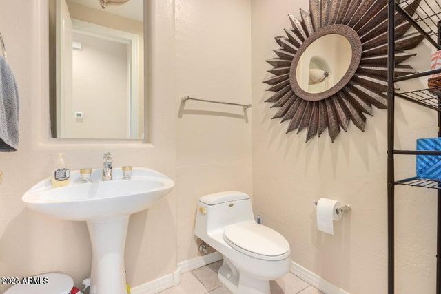 8115 E SAND FLOWER Drive, Scottsdale, AZ 85266