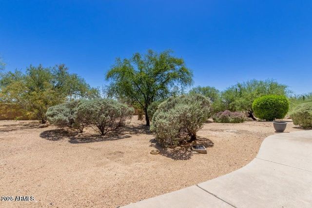 8115 E SAND FLOWER Drive, Scottsdale, AZ 85266