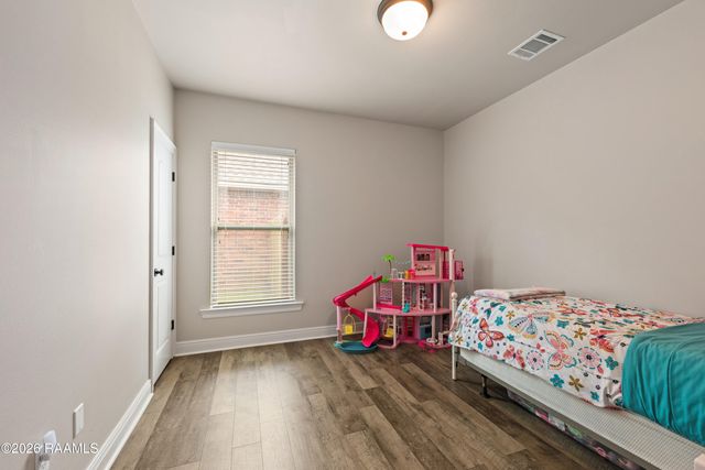 347 Victoria Lights Lane, Broussard, LA 70518