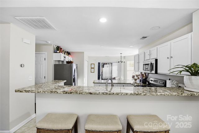 4169 Birch Leaf Court, Charlotte, NC 28215