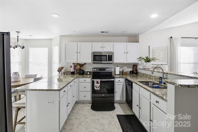 4169 Birch Leaf Court, Charlotte, NC 28215