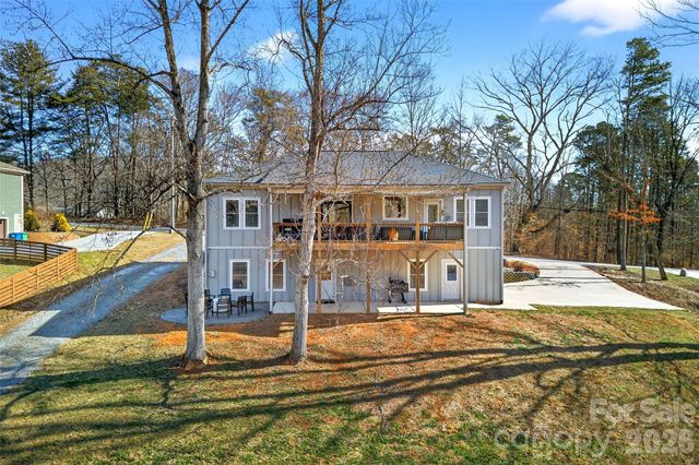 133 Ridge Road, Candler, NC 28715