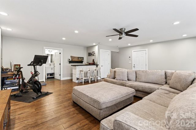 133 Ridge Road, Candler, NC 28715