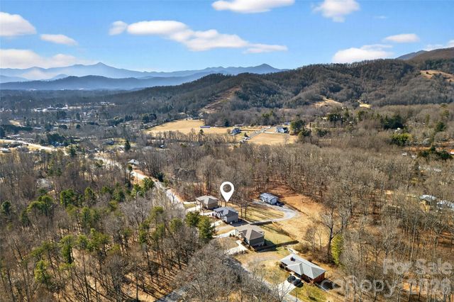 133 Ridge Road, Candler, NC 28715