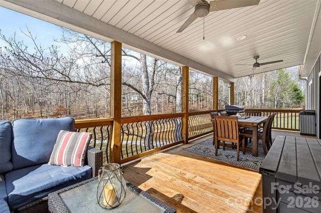 133 Ridge Road, Candler, NC 28715