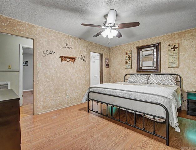 213 Curbstone Road, Hot Springs, AR 71913