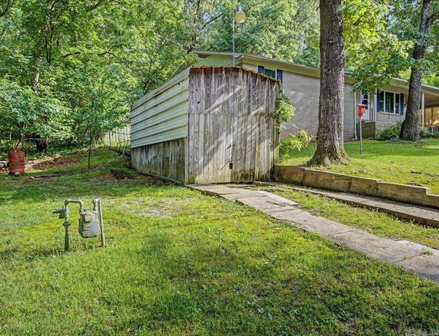 213 Curbstone Road, Hot Springs, AR 71913