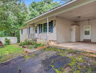 213 Curbstone Road, Hot Springs, AR 71913