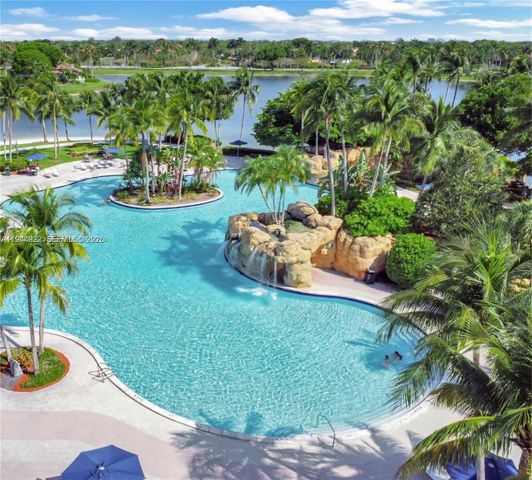 11373 NW 65th St, Doral, FL 33178