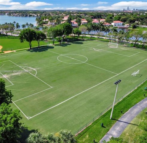 11373 NW 65th St, Doral, FL 33178